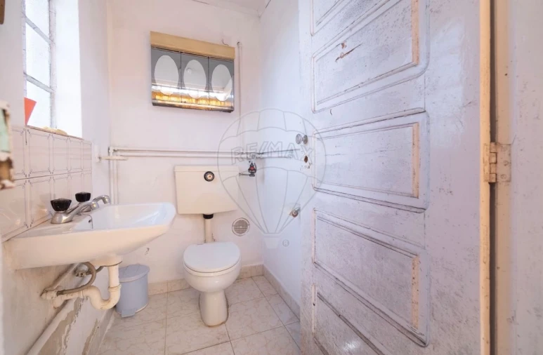 Moradia T3 para Venda em Escariz Foto 15