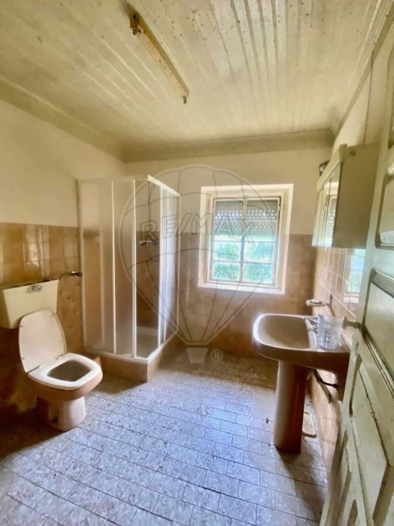 Moradia T3 para Venda em Girabolhos Foto 9