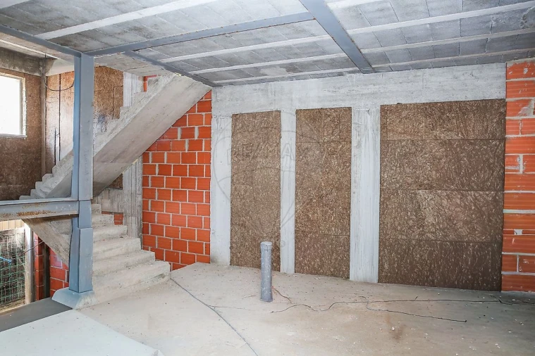 Moradia T3 para Venda em Arruda dos Vinhos Foto 4