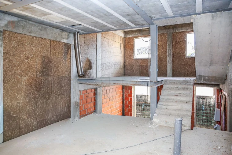 Moradia T3 para Venda em Arruda dos Vinhos Foto 3