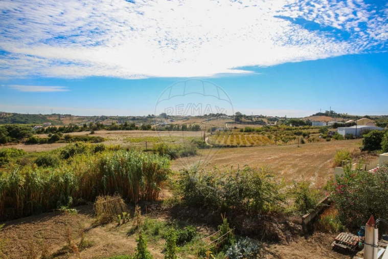 Moradia T5 para Venda em Cardosas Foto 19