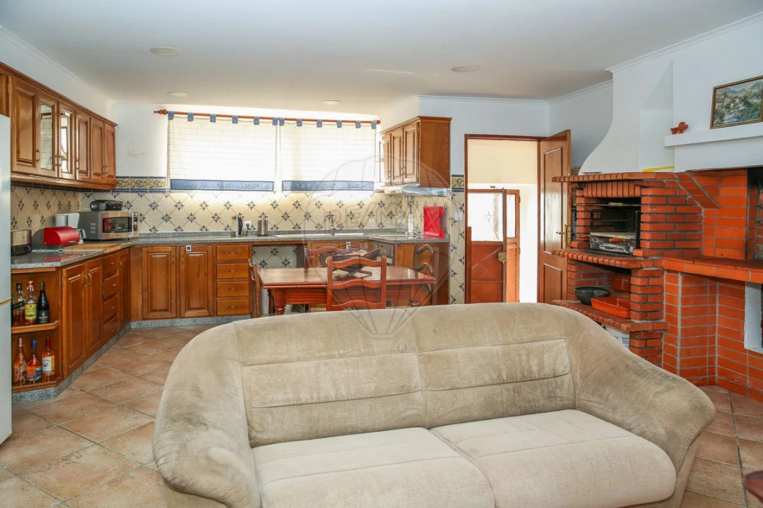 Moradia T5 para Venda em Cardosas Foto 9