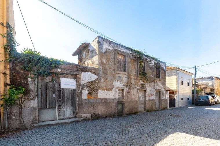 Moradia T3 para Venda em Vila Nova da Telha Foto 4