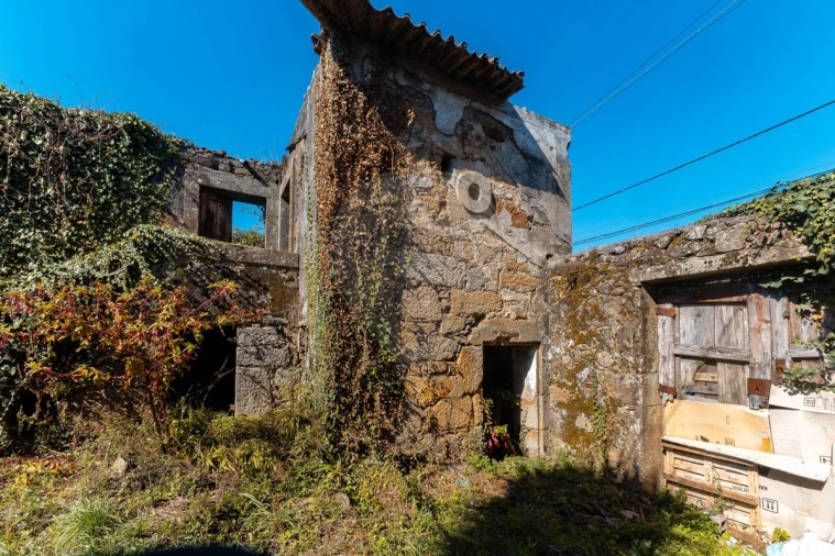 Moradia T3 para Venda em Vila Nova da Telha Foto 13