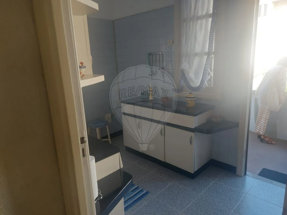 Moradia T3 para Arrendamento em Espinho Foto 14