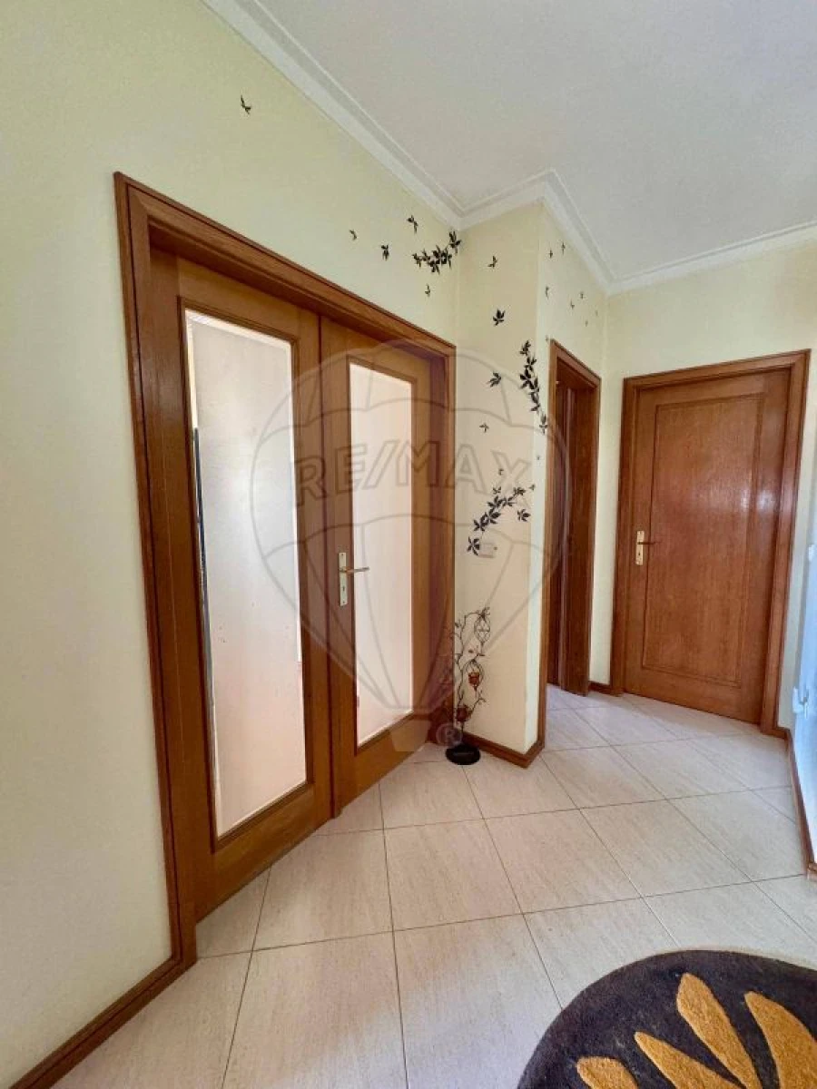 Apartamento T3 para Venda em Pedroso e Seixezelo Foto 5