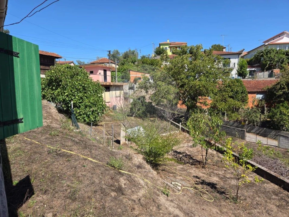 Terreno para Venda em Oliveira de Frades, Souto de Lafões e Sejães Foto 2