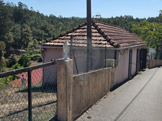 Moradia T1 para Venda em Oliveira de Frades, Souto de Lafões e Sejães Foto 19