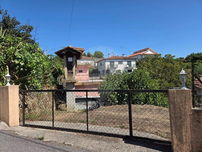 Moradia T1 para Venda em Oliveira de Frades, Souto de Lafões e Sejães Foto 35