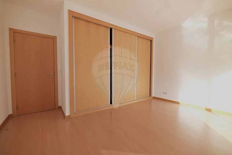 Apartamento T3 para Venda em Pinhal Novo Foto 14