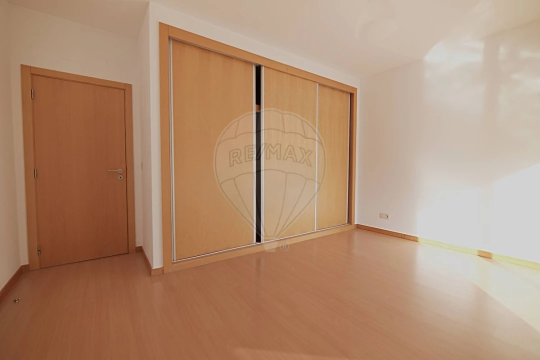 Apartamento T3 para Venda em Pinhal Novo Foto 14