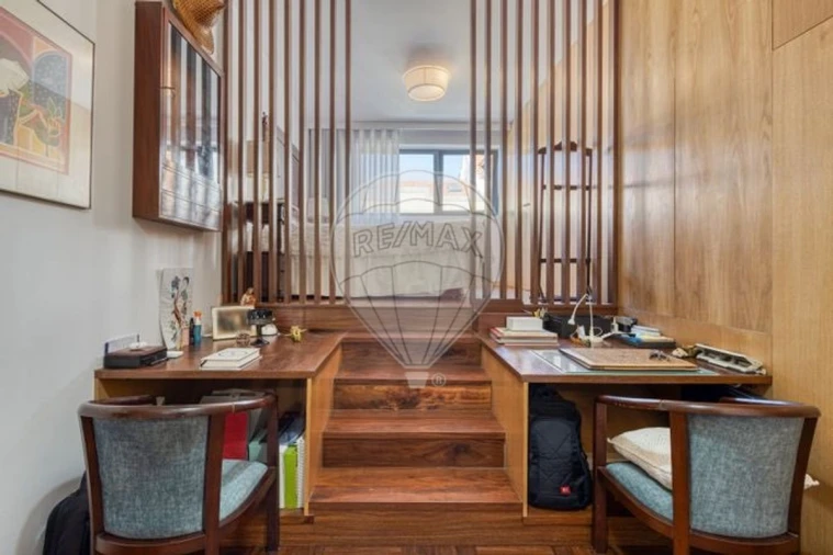 Moradia T7 para Venda em Paranhos Foto 3