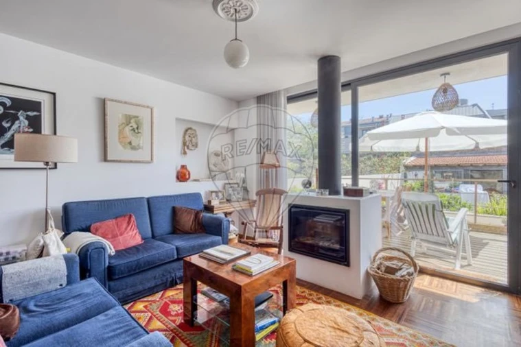 Moradia T7 para Venda em Paranhos Foto 8