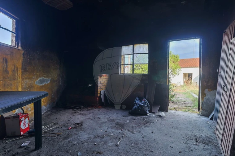 Moradia T4 para Venda em Eiras e São Paulo de Frades Foto 16