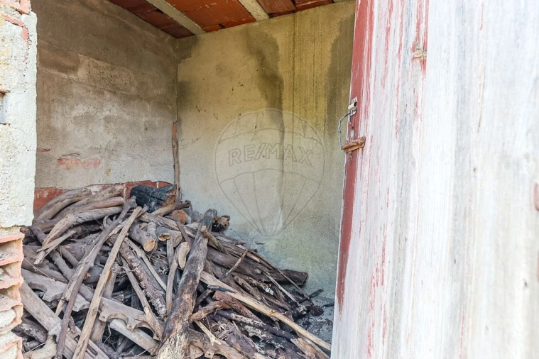 Moradia T4 para Venda em Eiras e São Paulo de Frades Foto 20