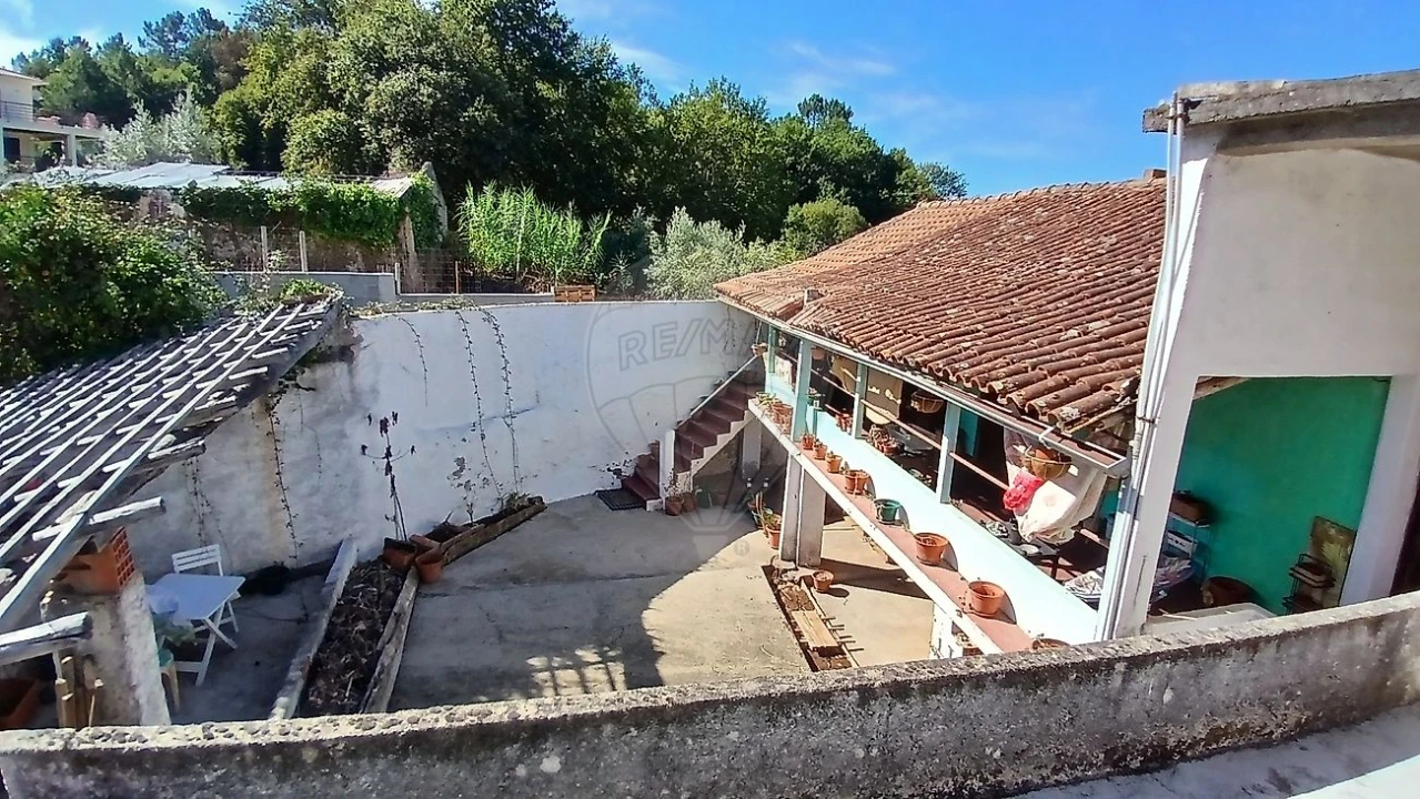 Moradia T3 para Venda em Semide e Rio Vide Foto 1