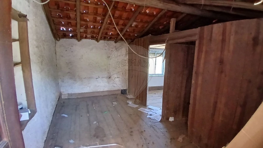 Moradia T3 para Venda em Semide e Rio Vide Foto 22