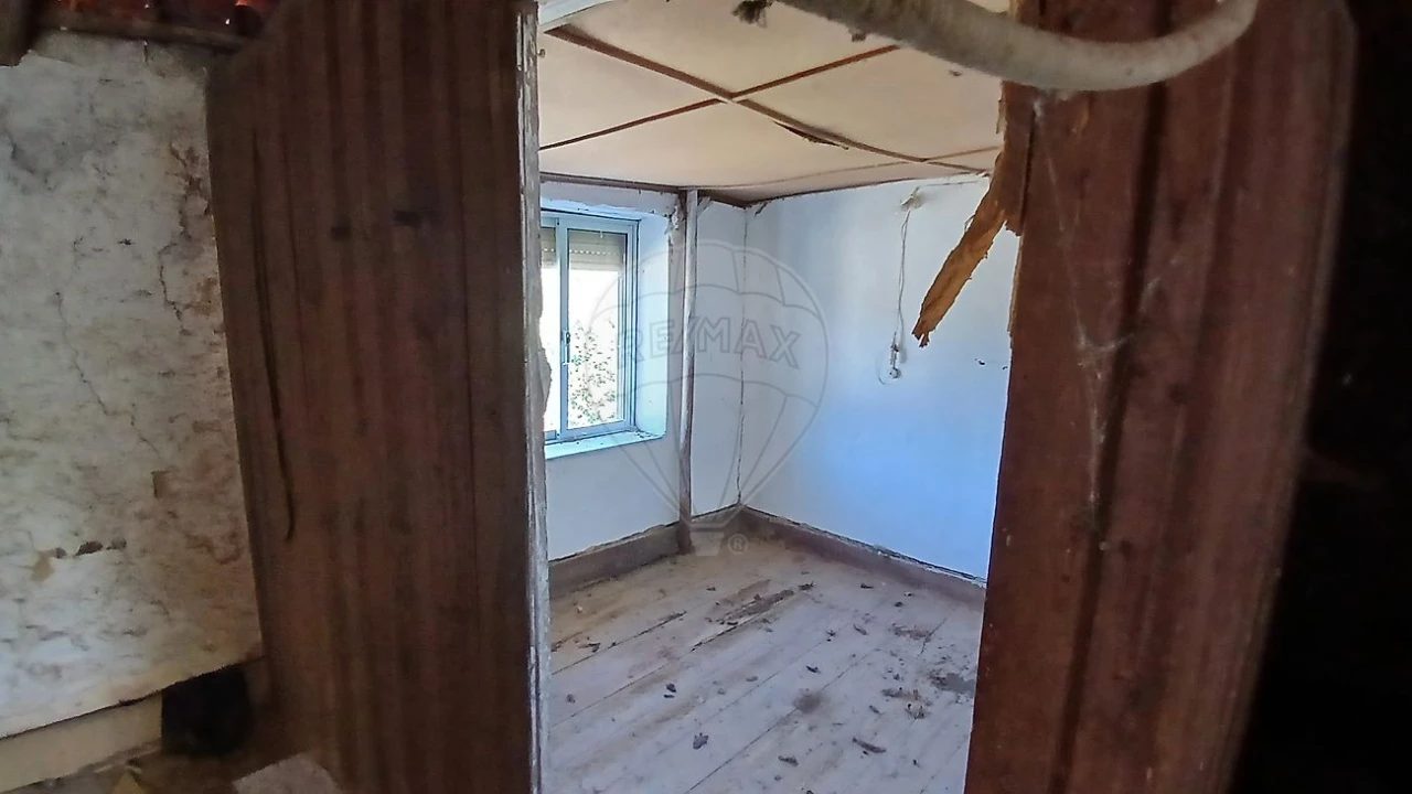 Moradia T3 para Venda em Semide e Rio Vide Foto 23