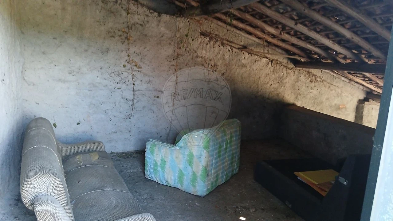 Moradia T3 para Venda em Semide e Rio Vide Foto 36