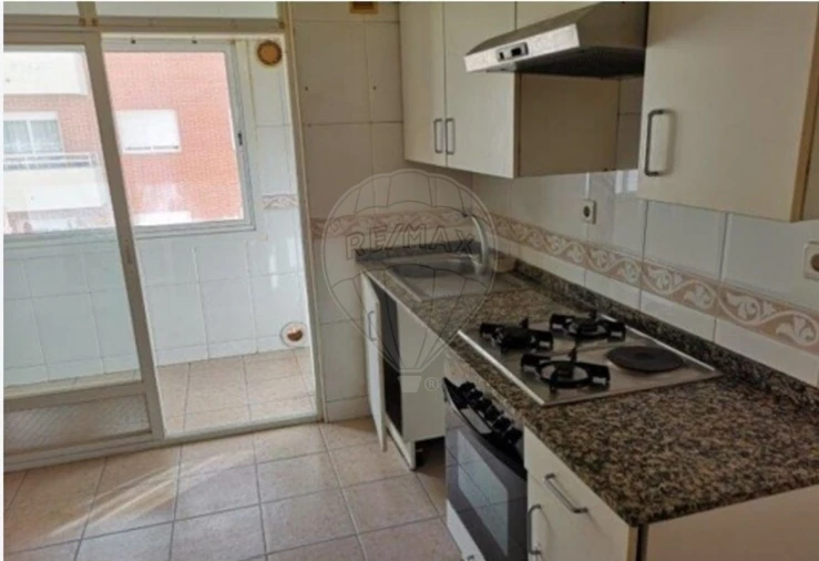Apartamento T3 para Venda em Alhos Vedros Foto 4
