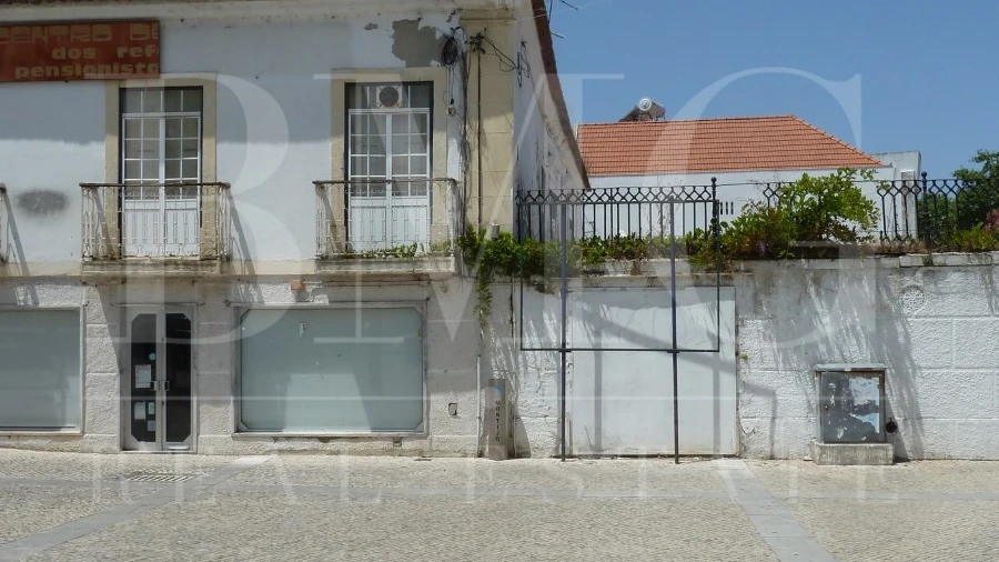 Prédio para Venda em Montijo e Afonsoeiro