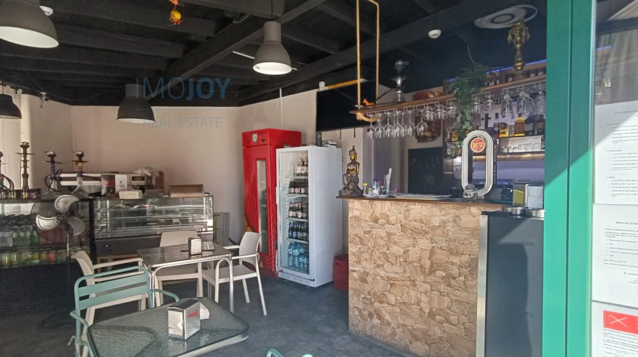 Loja para Venda em Campo de Ourique Foto 3