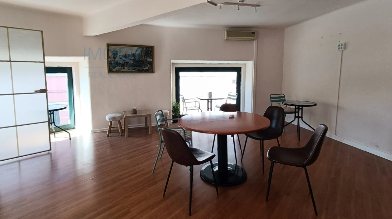 Loja para Venda em Campo de Ourique Foto 15