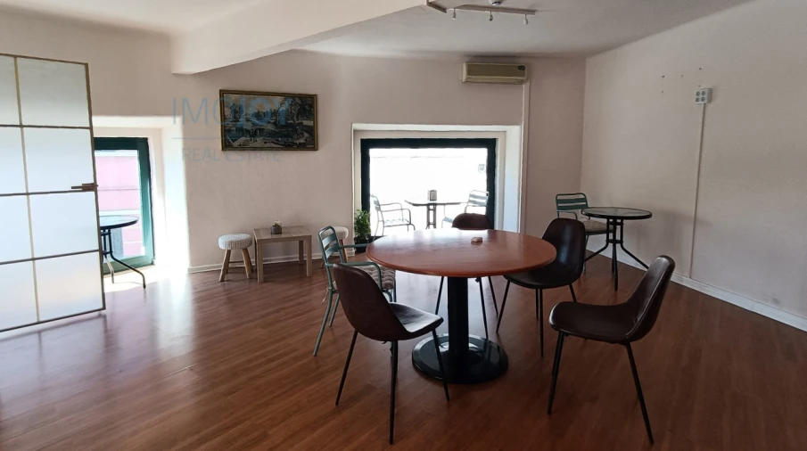 Loja para Venda em Campo de Ourique Foto 15