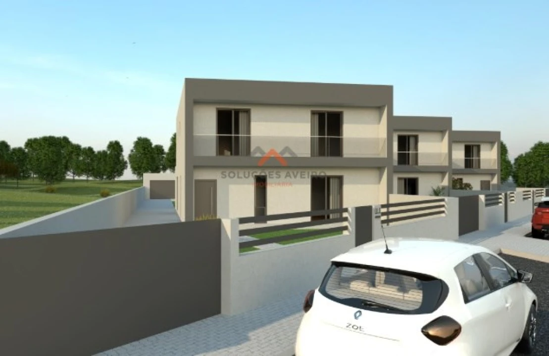 Moradia T4 para Venda em Oliveira do Bairro Foto 1