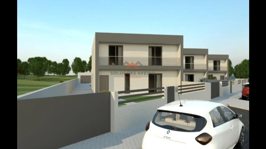 Moradia T4 para Venda em Oliveira do Bairro