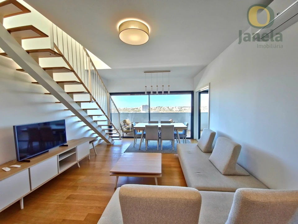 Apartamento T2 para Venda em Faro (Sé e São Pedro) Foto 1