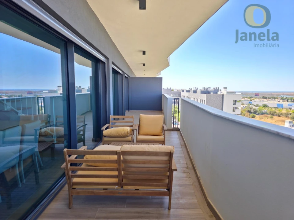 Apartamento T2 para Venda em Faro (Sé e São Pedro) Foto 3