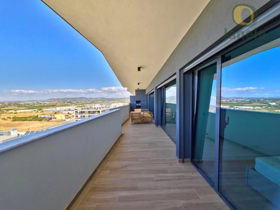 Apartamento T2 para Venda em Faro (Sé e São Pedro) Foto 2