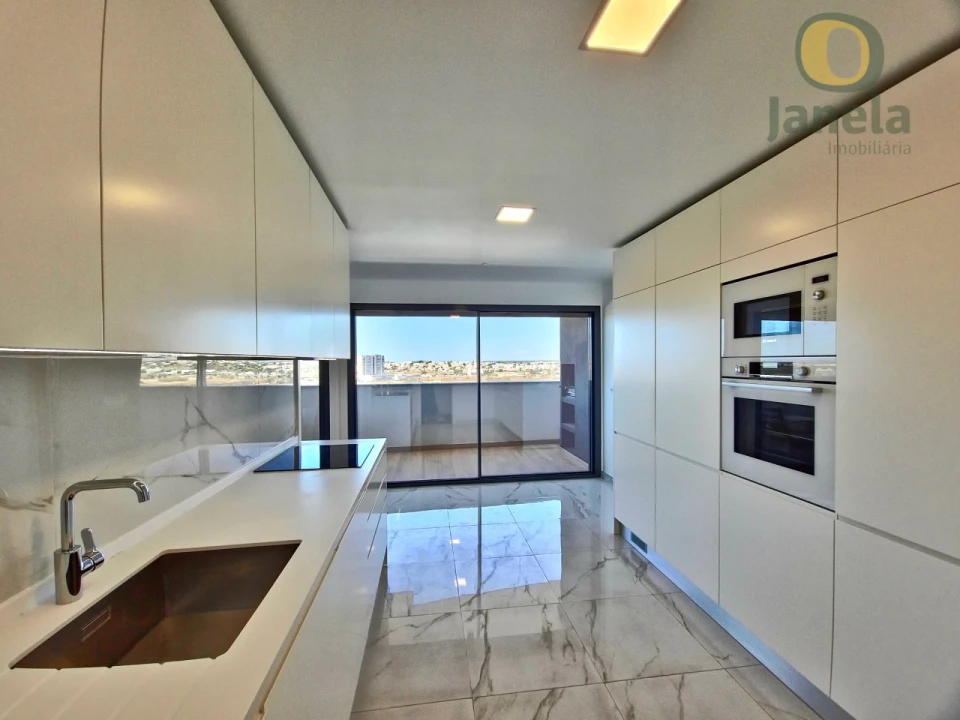 Apartamento T2 para Venda em Faro (Sé e São Pedro) Foto 17