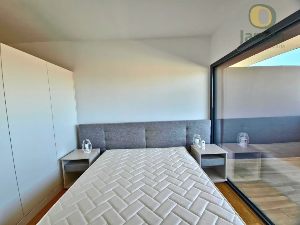 Apartamento T2 para Venda em Faro (Sé e São Pedro) Foto 23
