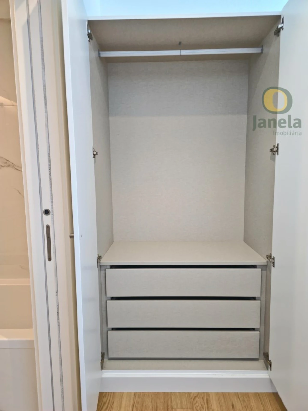 Apartamento T2 para Venda em Faro (Sé e São Pedro) Foto 25