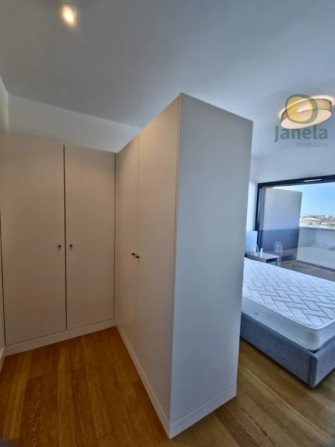 Apartamento T2 para Venda em Faro (Sé e São Pedro)