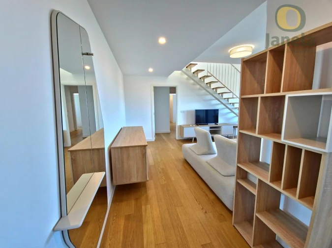 Apartamento T2 para Venda em Faro (Sé e São Pedro) Foto 13