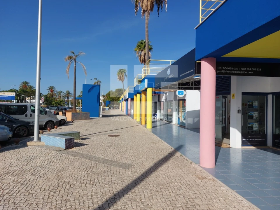 Loja para Venda em Albufeira e Olhos de Água Foto 27