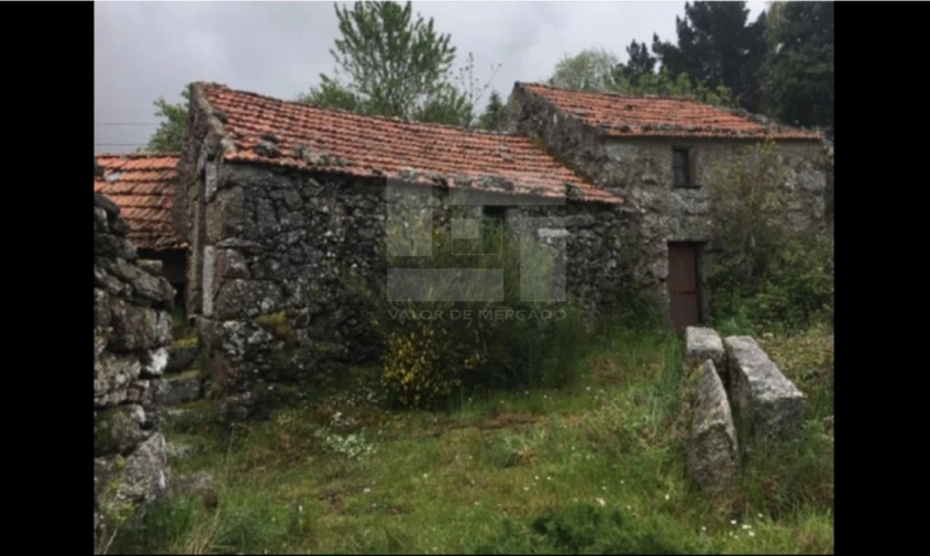 Armazém para Venda em Ovadas e Panchorra