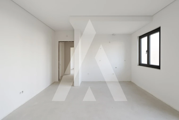 Apartamento T1 para Venda em Condeixa-A-Velha e Condeixa-A-Nova Foto 1