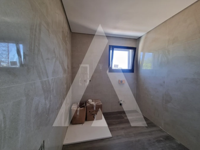 Apartamento T1 para Venda em Condeixa-A-Velha e Condeixa-A-Nova Foto 3