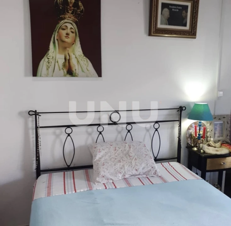 Moradia T5 para Venda em Lagoa (Santa Cruz) Foto 3