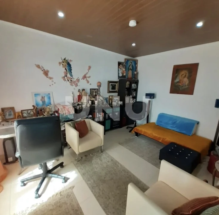 Moradia T5 para Venda em Lagoa (Santa Cruz) Foto 11