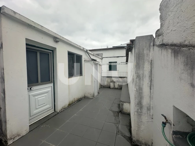 Moradia T5 para Venda em Lagoa (Santa Cruz) Foto 26