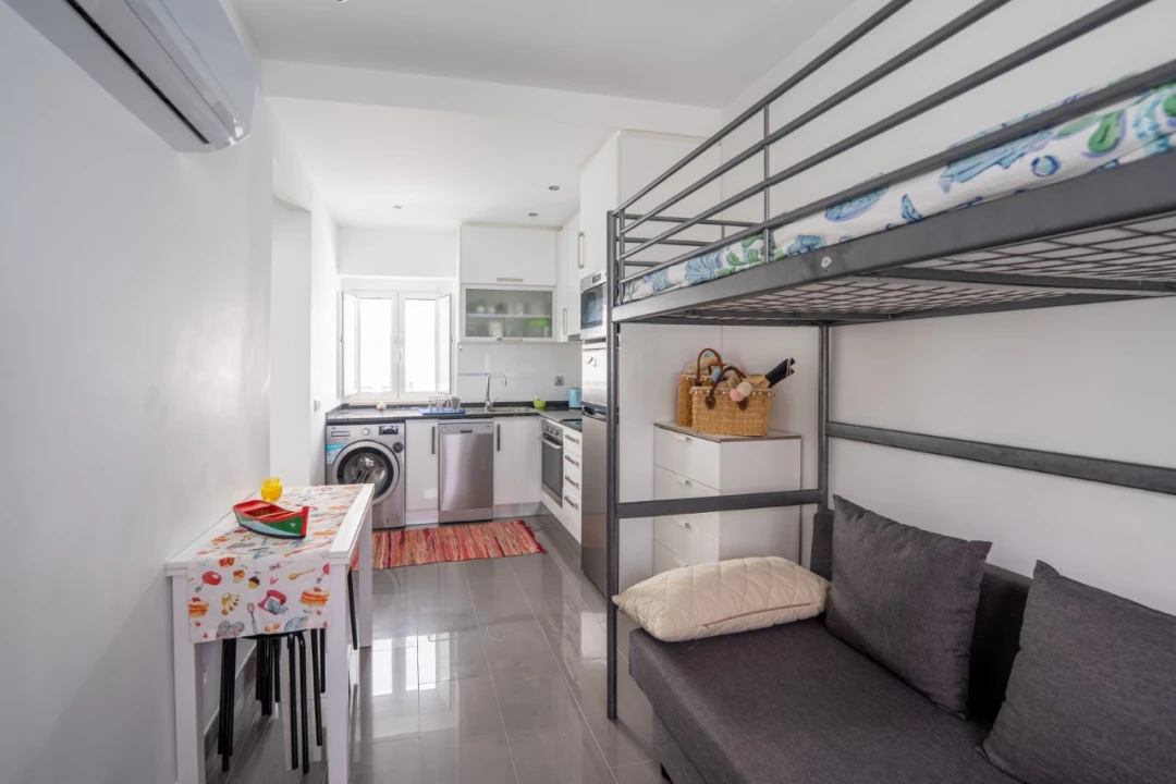 Apartamento T1 para Venda em Nazare Foto 6