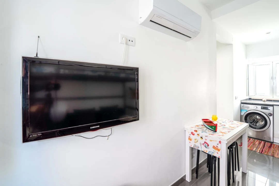 Apartamento T1 para Venda em Nazare Foto 7