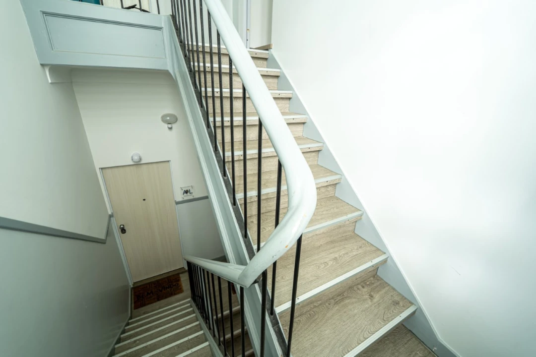 Apartamento T1 para Venda em Nazare Foto 13