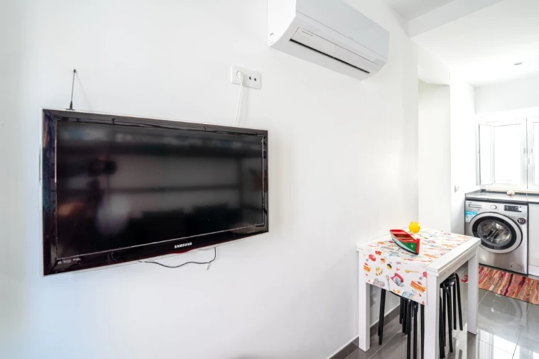 Apartamento T1 para Venda em Nazare Foto 7