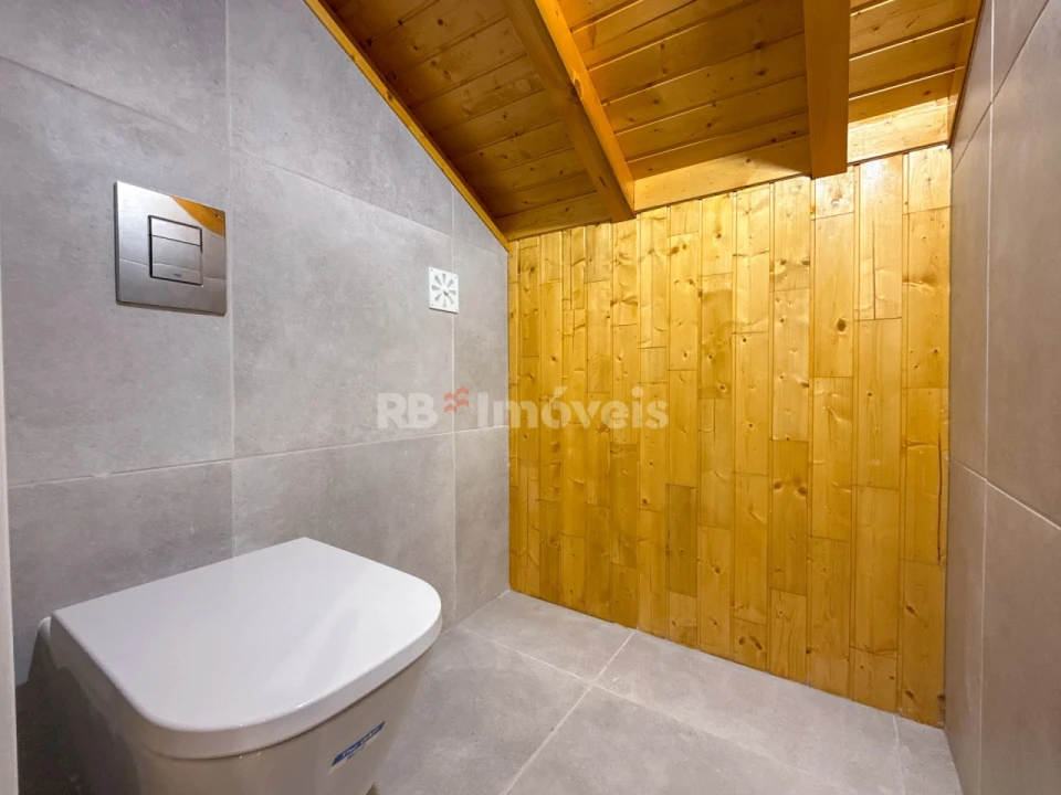 Negócio para Venda em Ferreira do Zezere Foto 36